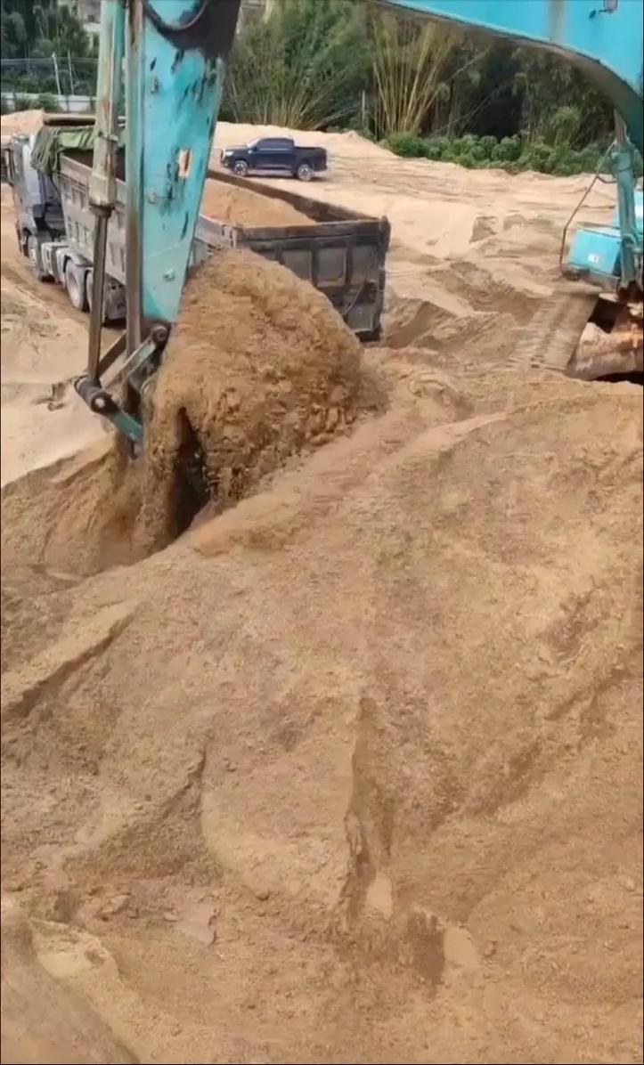 廣東珠三角建筑裝飾材料供應 砂石、水泥、磚及全面建材解決方案